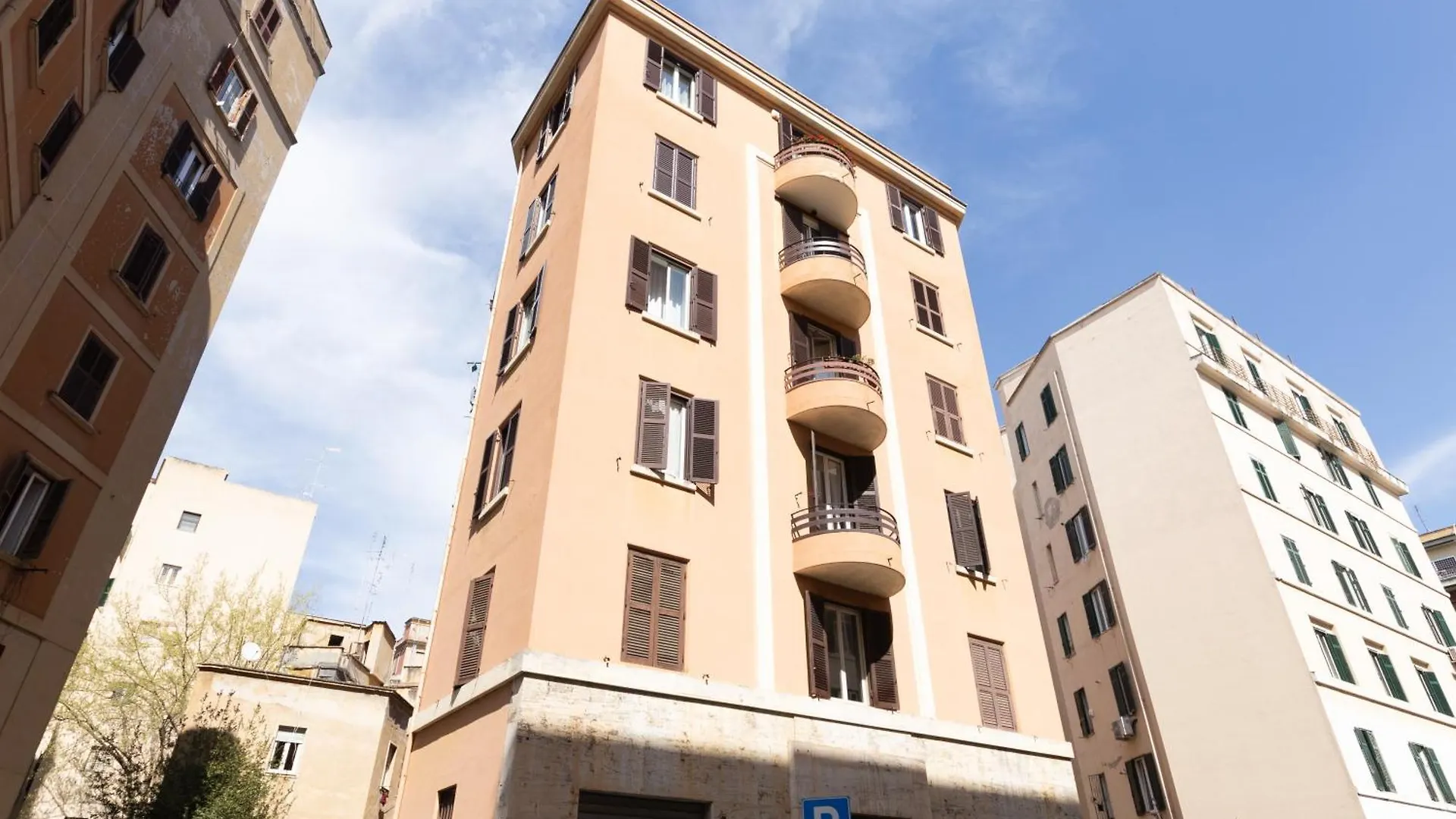 Happy Colours By Ghor Apartment Rome