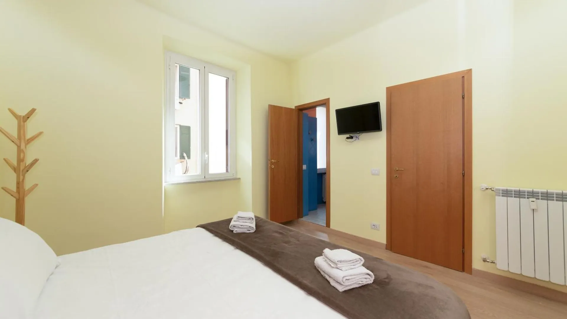 Happy Colours By Ghor Apartment Rome 0*,  Italy