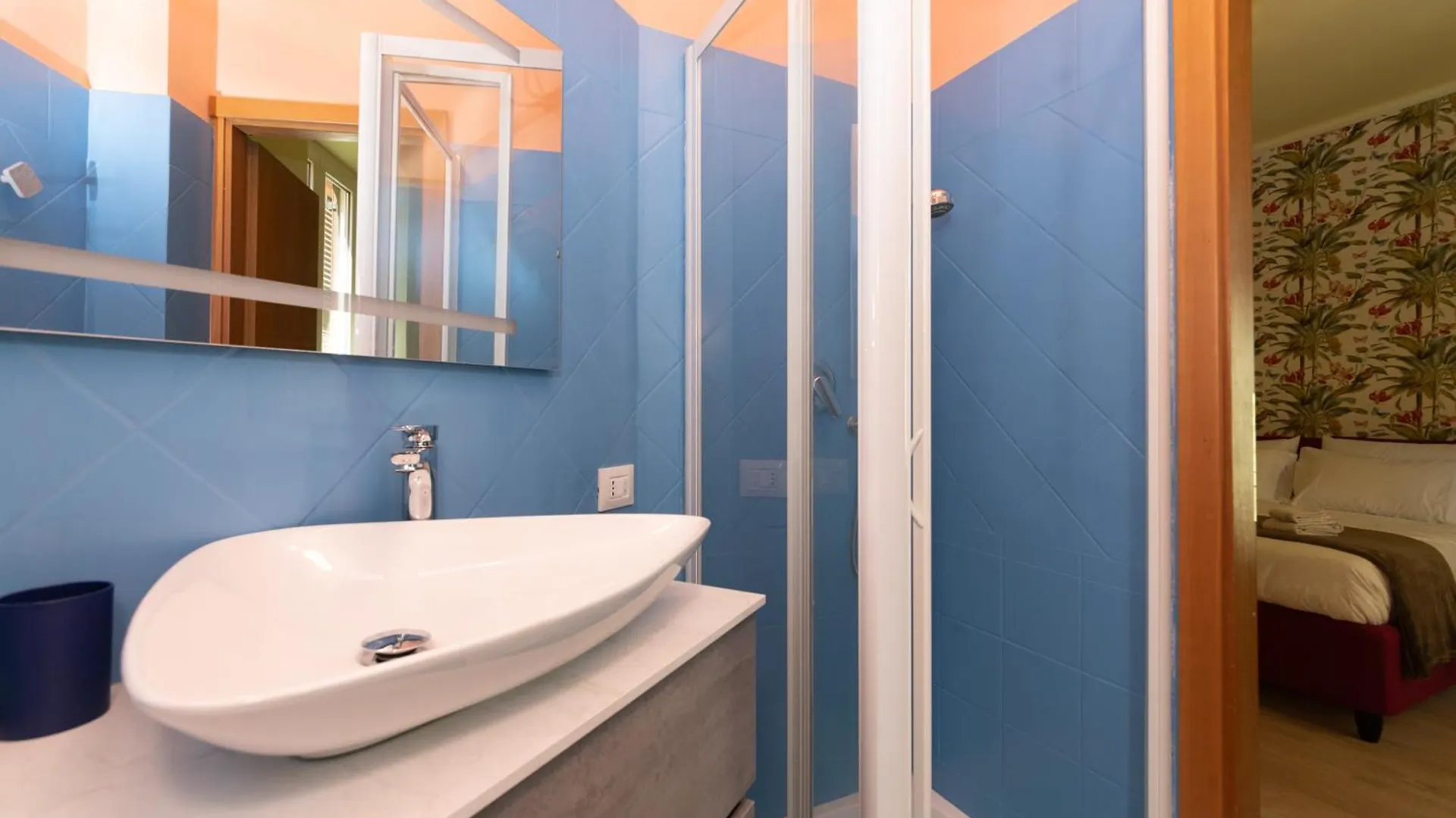 Happy Colours By Ghor Apartment Rome Italy