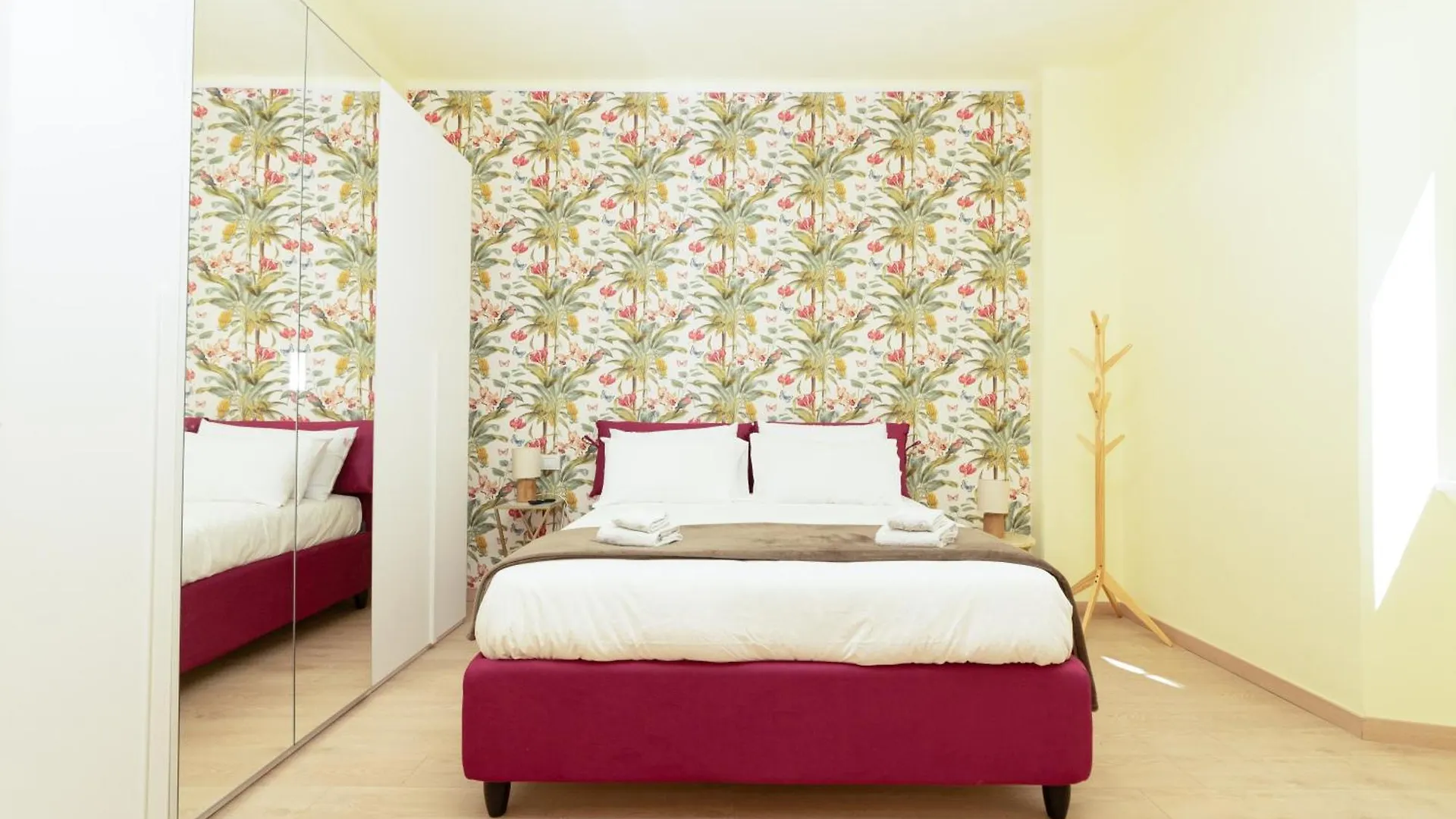 Happy Colours By Ghor Apartment Rome Italy